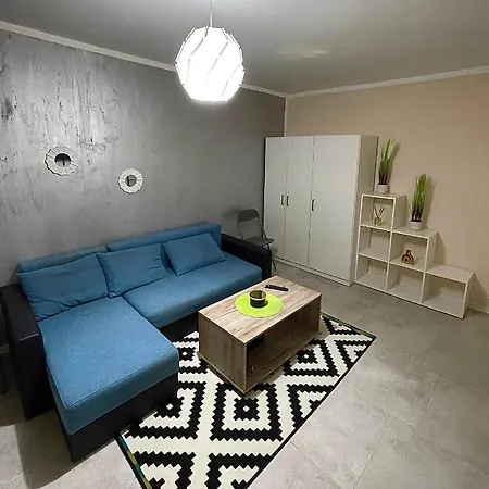 S&s Studio In Town Parcare La Locatie !!!