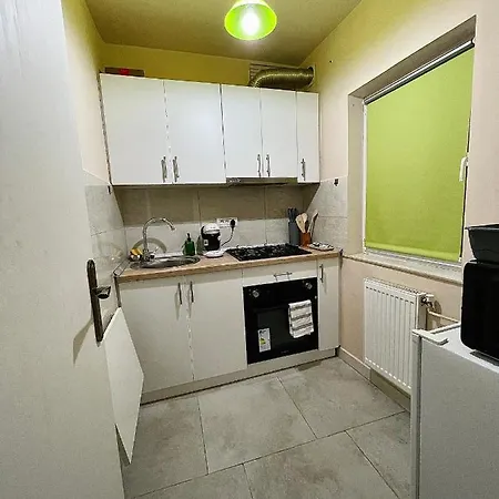 S&s Studio In Town Parcare La Locatie !!! Апартаменти