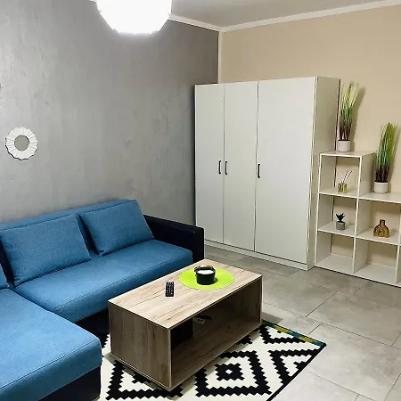 S&s Studio In Town Parcare La Locatie !!!