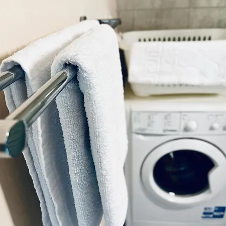 Апартаменти S&s Studio In Town Parcare La Locatie !!! Тімішоара