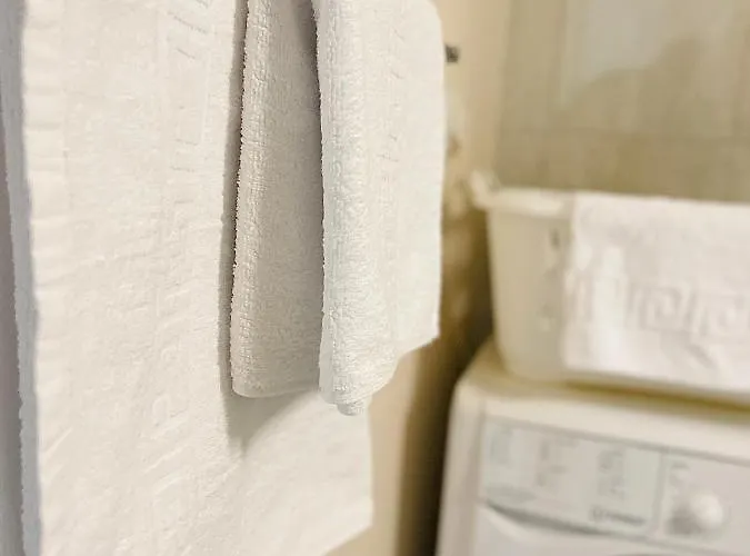 S&s Studio In Town Parcare La Locatie !!!