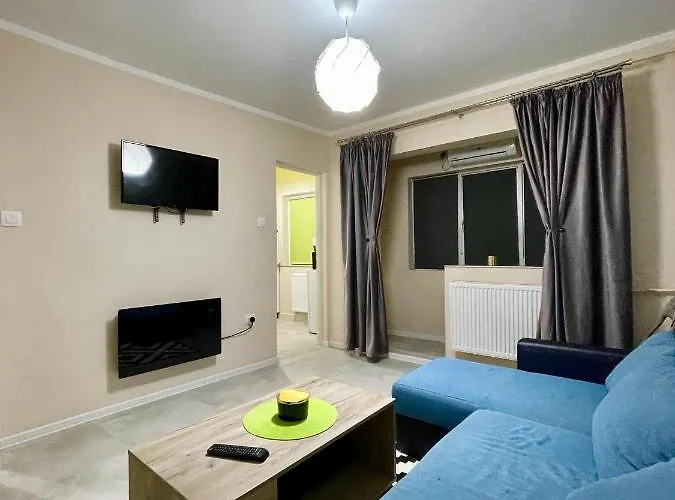 S&s Studio In Town Parcare La Locatie !!! Apartment *