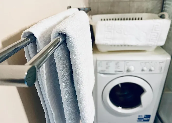 Apartment S&s Studio In Town Parcare La Locatie !!! Timisoara